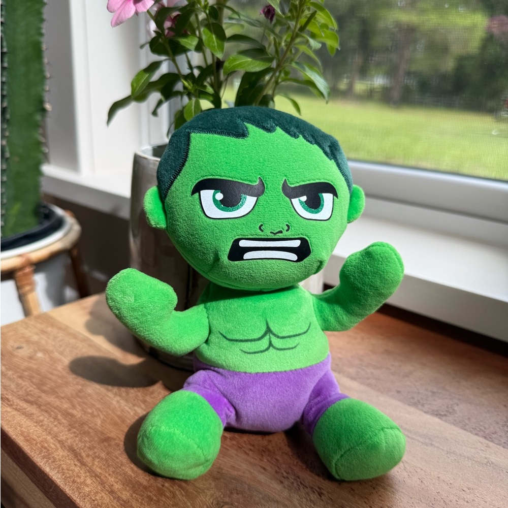 NWOT Marvel Plush Hulk Toy - Bright Green and Purple